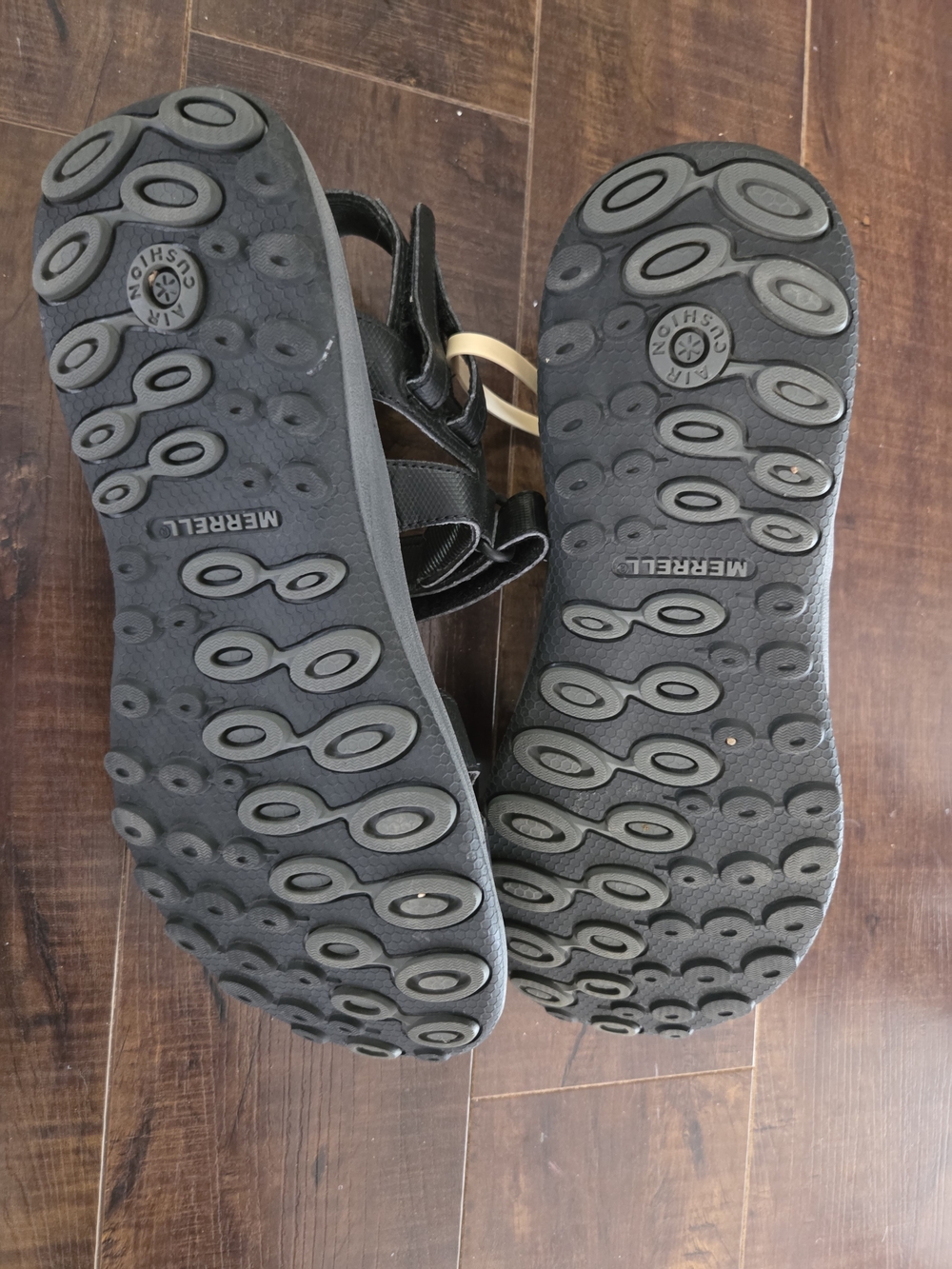 Merrell Black Men's Adjustable Strap Sandals - Picture 3 of 4